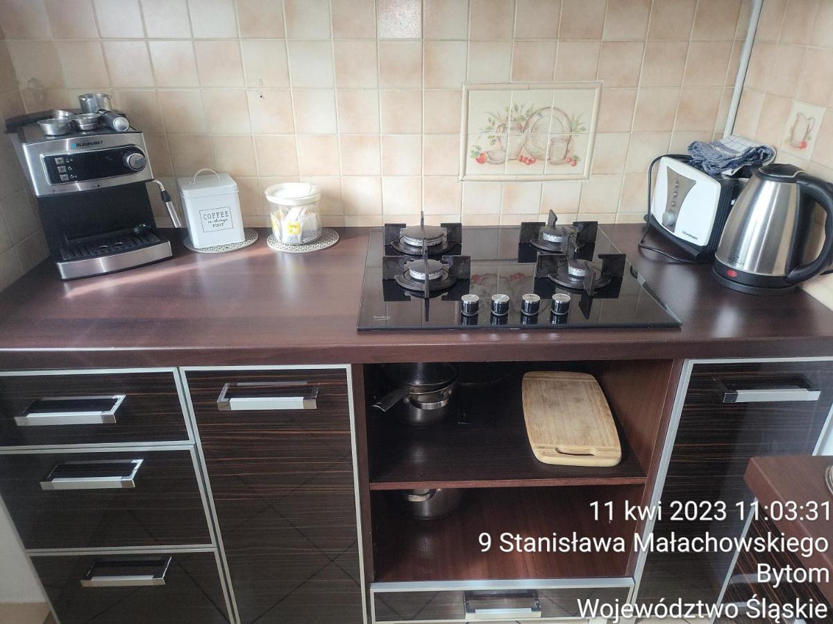 Apartamenty Rest Studio Self Check-In 24H ビトム エクステリア 写真